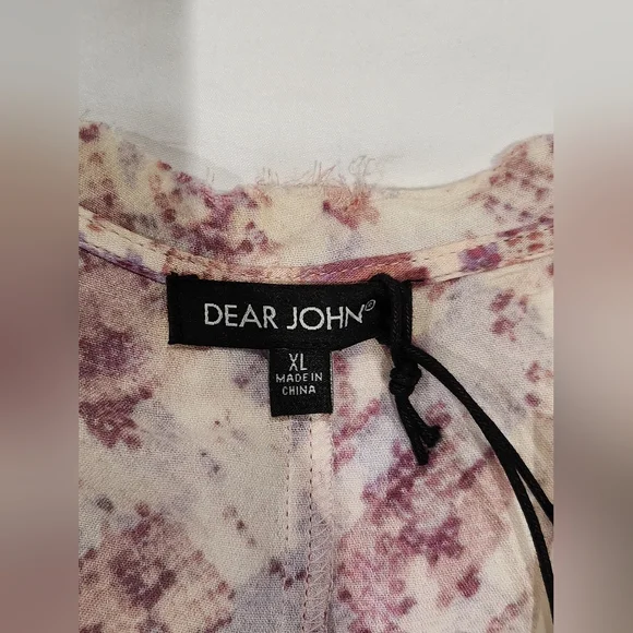 Dear John Thistle Shake Pink, Purple and Cream Short Sleeve Blouse. NWT - Picture 5 of 8